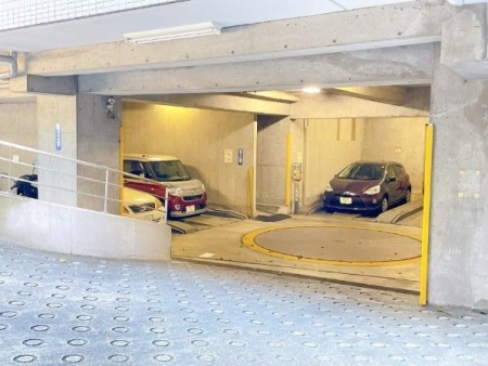 駐車場　機械式駐車場完備