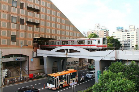周辺環境　後楽園駅(東京メトロ 丸ノ内線) 徒歩3分。 420m