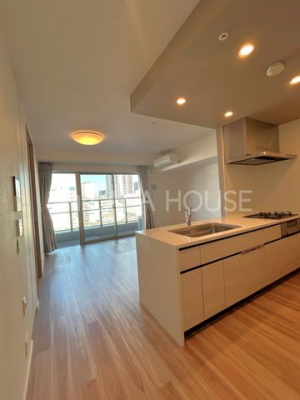 rO@yrOzǍD̍LXƂrOł