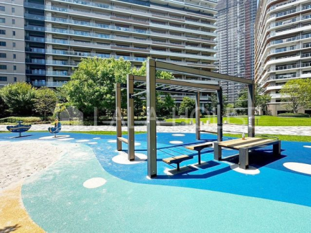 ���̑��@�y�R�h���v���U�z�c���E�����E�w���Ƃ������̗͂ɉ������]�[�j���O�����łȂ���l���y���߂錒�N�V���z�u���Ă���܂��B