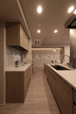 �L�b�`���@�H��튮���̃L�b�`��