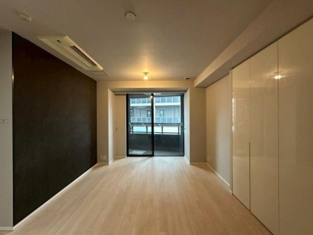 ���r���O�@-