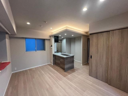 ���r���O�@-