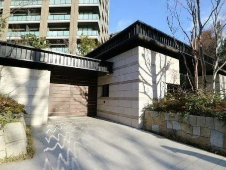 �G���g�����X�@-