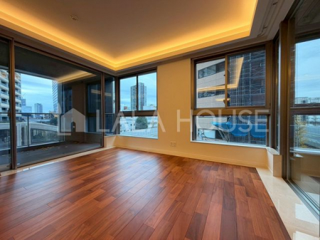 ���r���O�@�p�����~3�ʍ̌��ɂ���������ǍD�ȃ��r���O