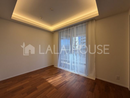 �Q���@5.8���̐Q��