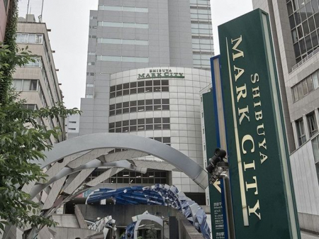 ���ӊ��@�a�J�}�[�N�V�e�B �k��6���B 450m