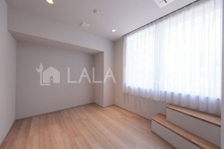 �Q���@7.1���̐Q���B���[�t�o���R�j�[�ւƌq����܂��B�r���g�C���G�A�R��������